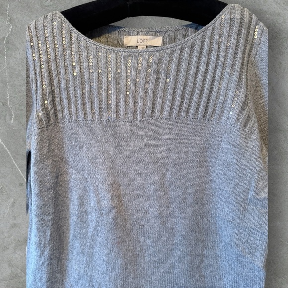 LOFT Gray Sequin Sparkle Ribbed Boat Neck Pullover Sweater - Picture 4 of 5